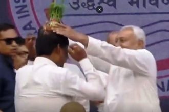 Nitish Kumar viral video