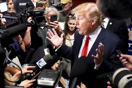 Trump vs journalist