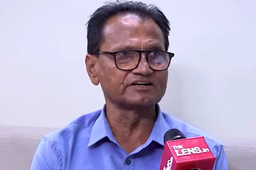 protest against liquor shop