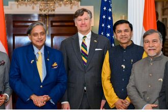 Shashi Tharoor