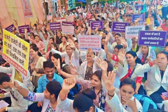 NHM employees' strike