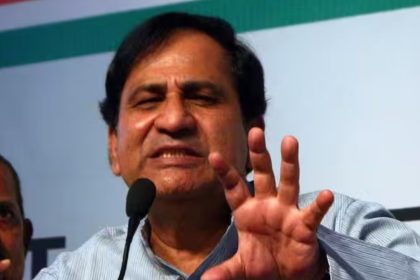 Shakeel Ahmed resign