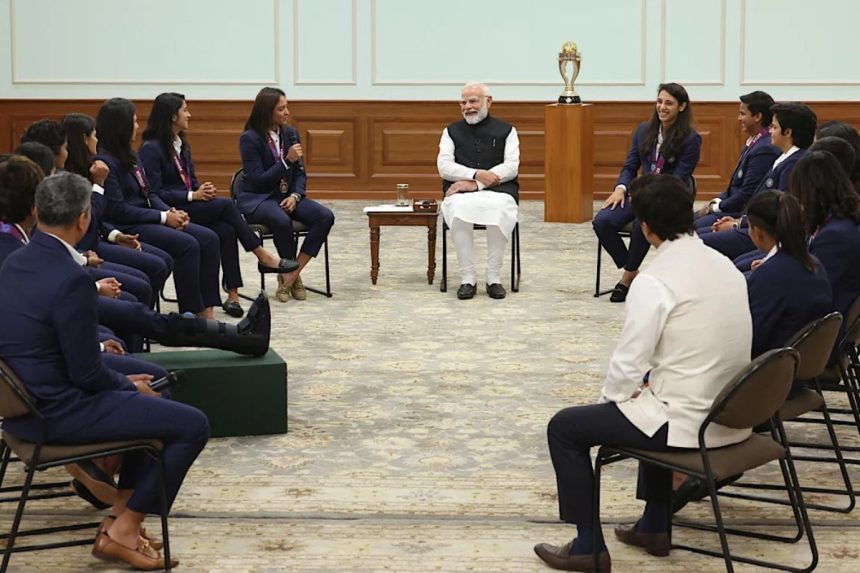 PM Modi Chat with Indian Women Cricket Team
